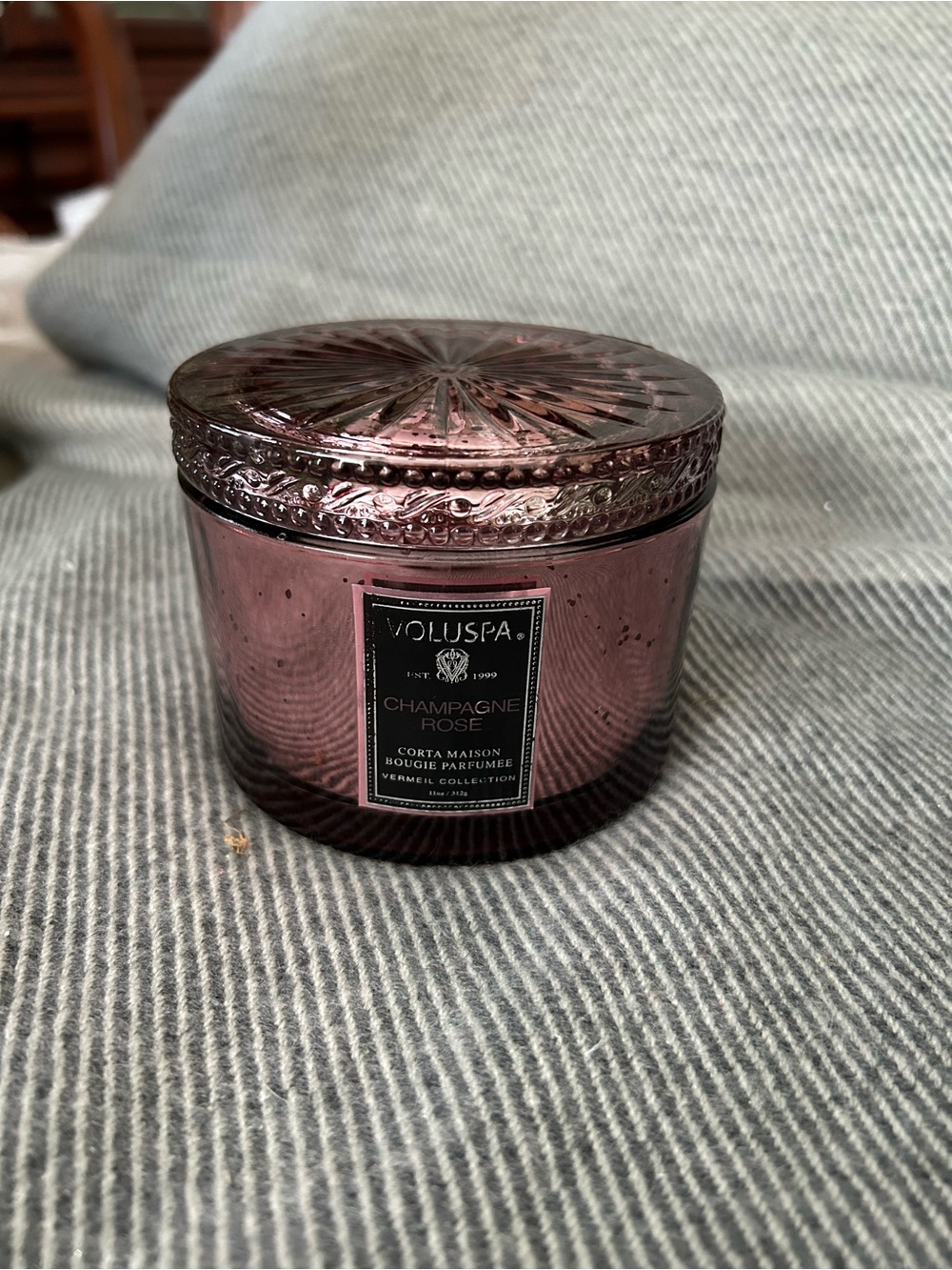 Voluspa Champagne Rose Decorative Rose-Tinted Glass Candle Jar *NEW